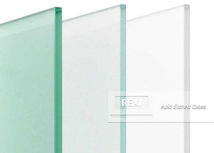 What are the advantages of tempered frosted glass partition?